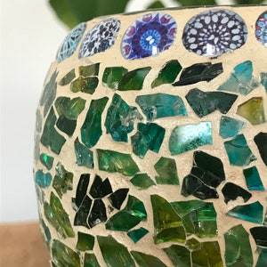 Photophore en crackle mosaïque de couleur vert océan avec des cabochons motifs Mandalas image 5