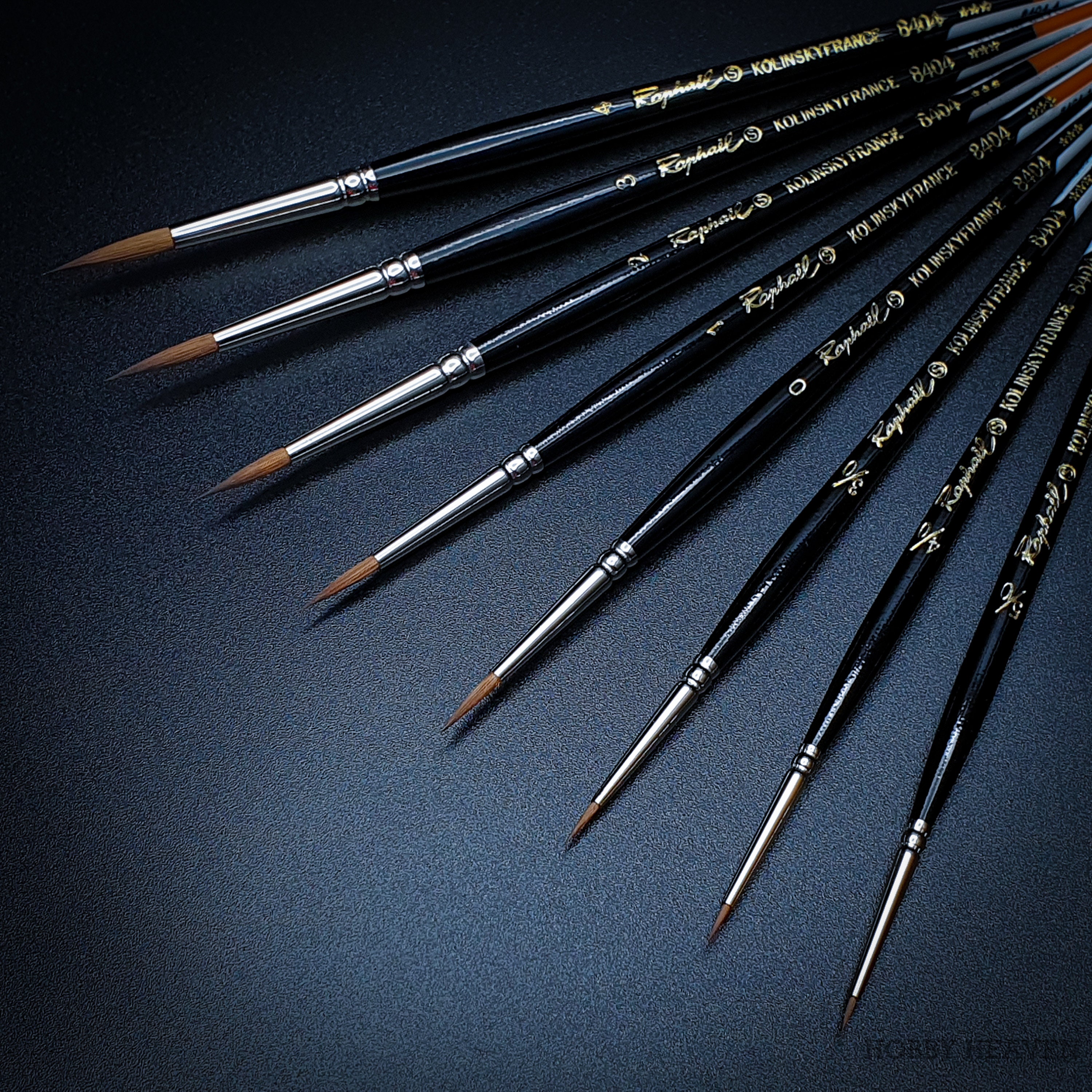 Raphael Precision Brush - Angular, Size 2, Short Handle | BLICK Art