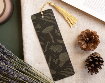 Woodland Bookmark (Forest Green)