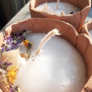 Flower candle &quot;Maple bark&quot;