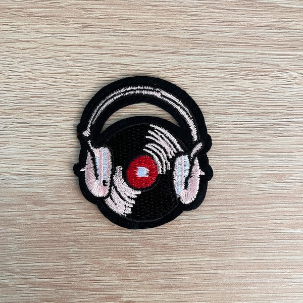Vinyl Record With Headphones Patch / Music Patch / Sew Or Iron On Embroidered Patch / Patch For Music Lover / Patch For Backpack, Denim