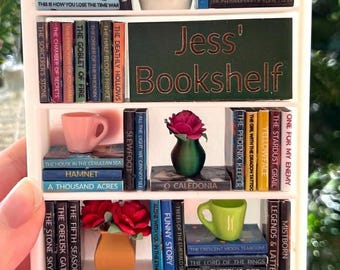 Mini bookshelf: standard. With mini books of your choice! 3D printed