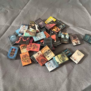 Custom Mini Books ONLY, Great for Kindle Reads, Mini Bookshelf, Mini Books, Customizable Bookshelf Decor, TBR List, Miniature Books,