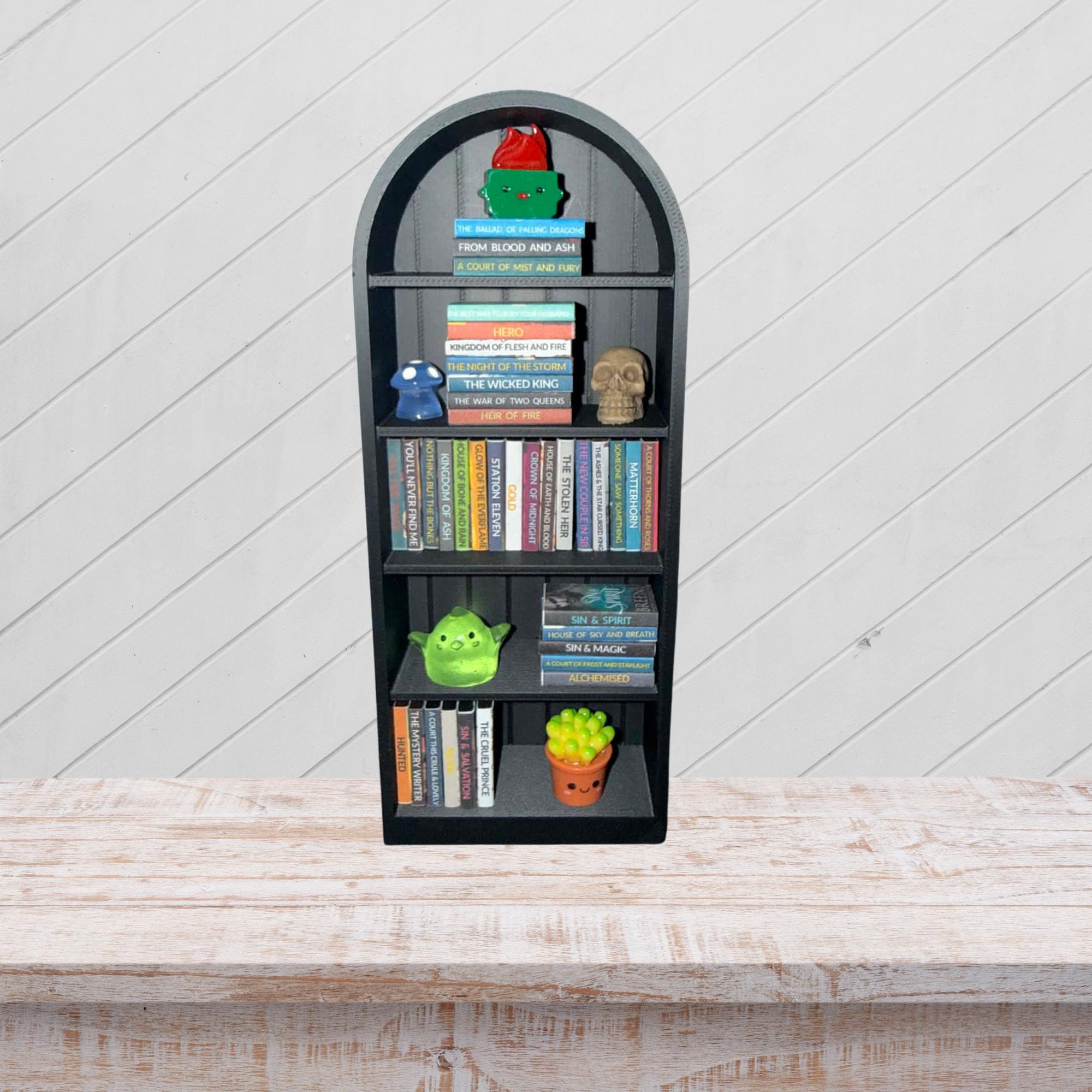 Mini Bookshelf: Rounded, No Feet. With Mini Books of Your Choice! 3D ...