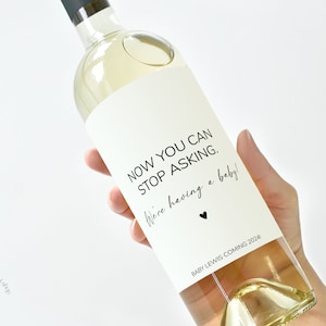 Funny Pregnancy announcement wine label, baby announcement gift, personalized wine label, gift for new grandparents, aunt and uncle, auntie