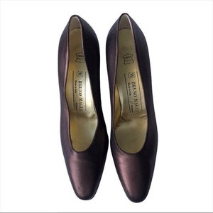 Bruno Magli Vintage 80s Luxury Burgundy Leather Pump Size 8.5AA