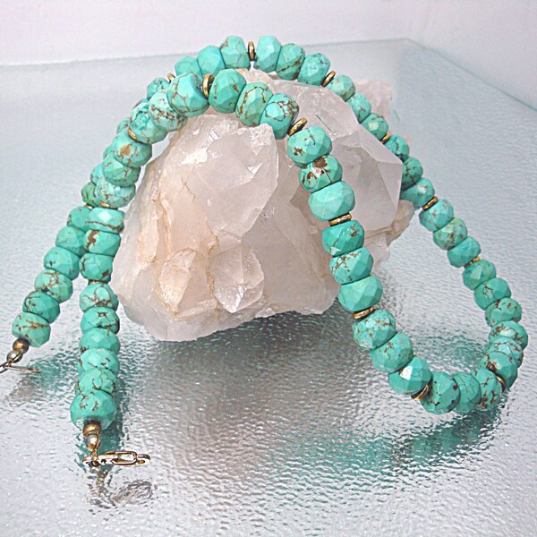 Collier bleu vert en Turquoise. Collier en Turquoise de déclaration. Collier Bleu-Vert. Collier declaration en Turquoise.