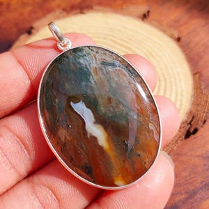 Rare Oval Moss Agate Pendant: Handmade 925 Sterling Silver Jewelry