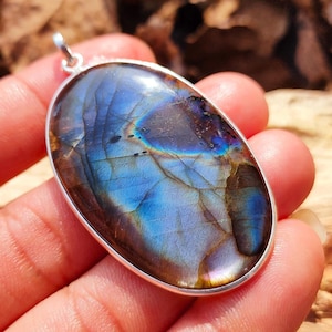 Labradorite Pendant- 925 Sterling Silver Pendant- Handmade Silver Jewelry- Labradorite Gift- Labradorite Gemstone