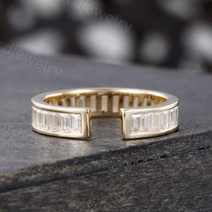 Anillo de bodas abierto de moissanita con corte baguette vintage Anillo único de oro amarillo Anillo de bisel Anillo de bodas Anillo a juego Anillo apilable Anillo de promesa