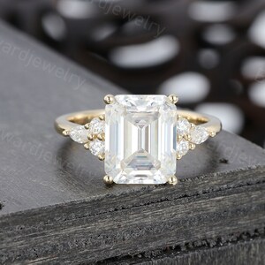 Emerald cut 8*10MM Moissanite engagement ring Unique Yellow gold marquise cut Diamond women Antique wedding Bridal Promise Anniversary ring