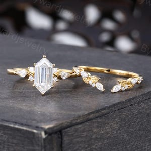 Unique Elongated Hexagon cut Moissanite engagement ring set Yellow gold Kite Diamond ring Marquise Bridal set Promise ring Anniversary ring