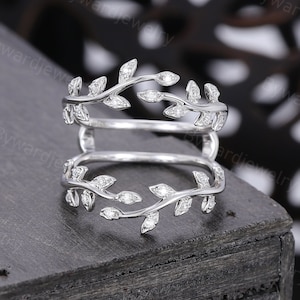 Anillo de bodas curvo con moissanita de hoja única, anillo de bodas vintage de oro blanco de 14 quilates para mujer, anillo de aniversario de promesa apilable con diamantes a juego.