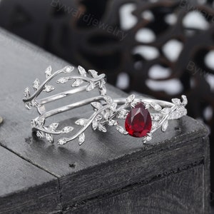 Peervormige robijnrode verlovingsring set unieke witgouden ring moissaniet ring takje band blad band diamanten ring bruids set belofte ring