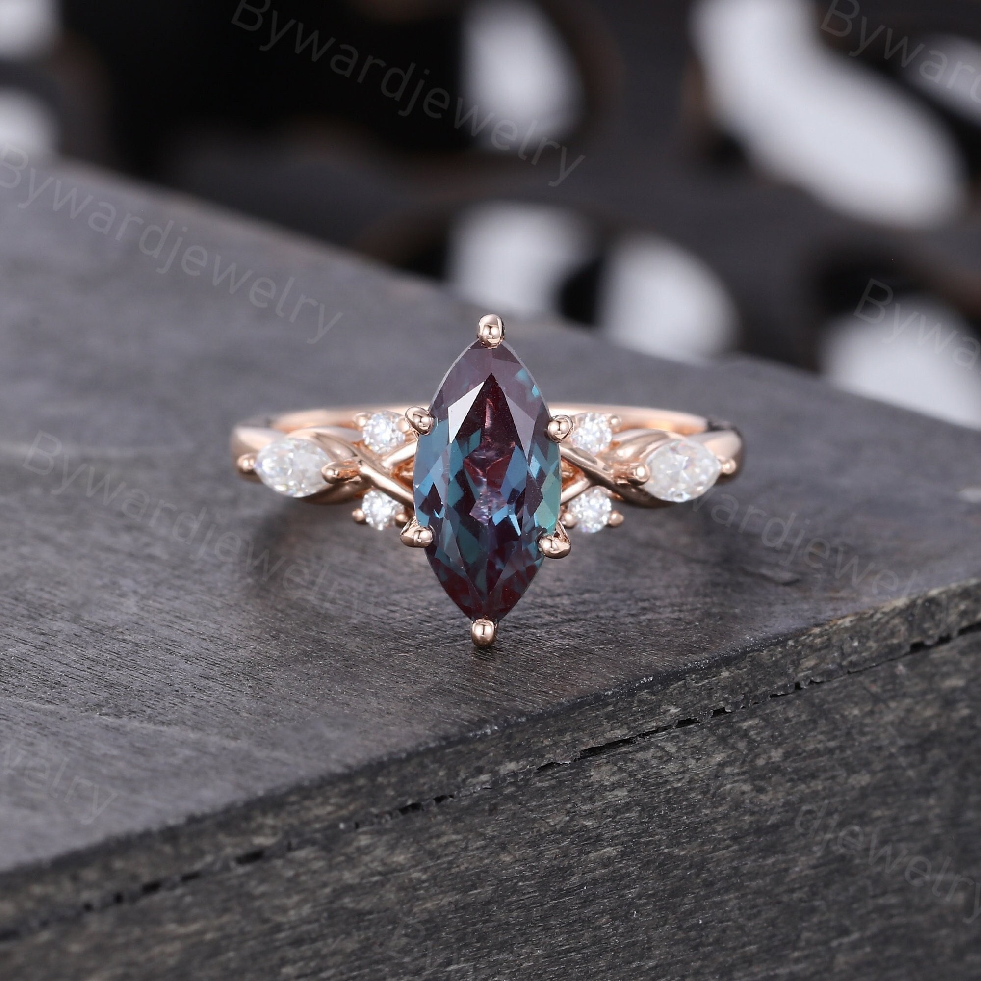 Alexandrite Marquise - Etsy Canada