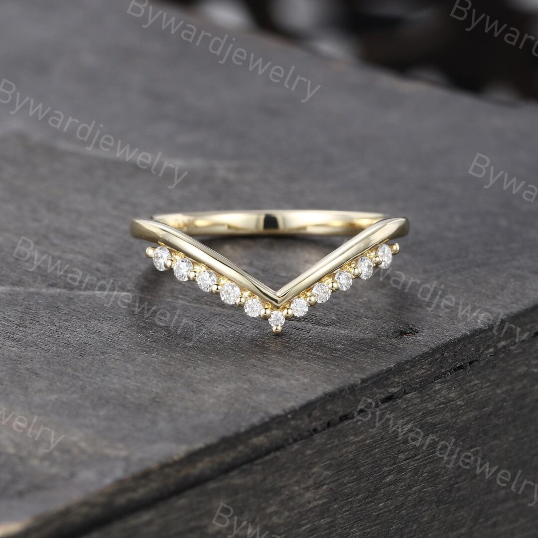 Moissanite Curved Wedding Band Unique Yellow Gold Wedding Band Vintage ...