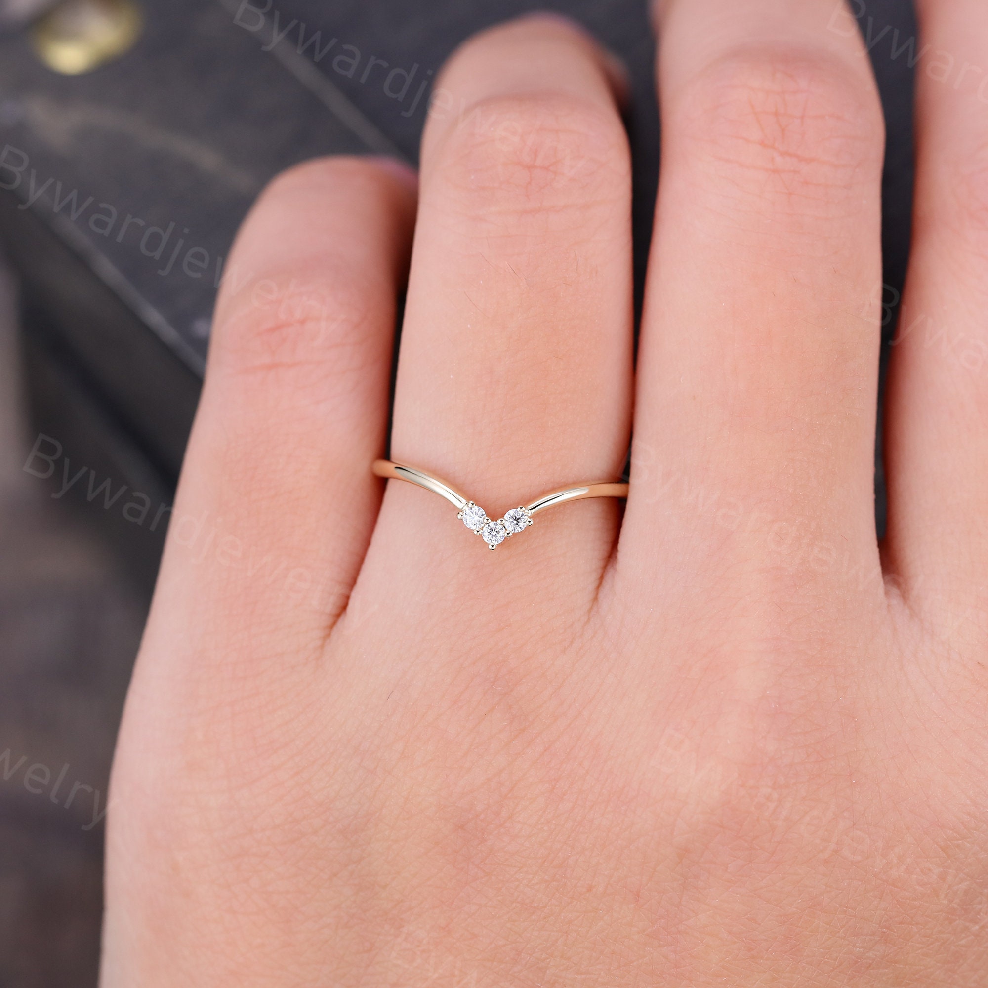 Unique Moissanite Curved Wedding Band Vintage 14k Yellow Gold Wedding ...