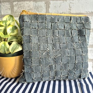 Patchwork Zippered Pouch • Cosmetic Pouch • Stationary Pouch