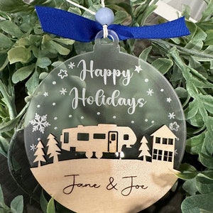 Happy Holidays Handpainted Trailer Christmas Ornament-christmas  Decor-handpainted Ornament-tree Ornament, Camper Ornament -  Norway