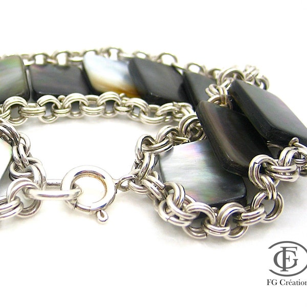 Large bracelet en perles de nacre noire et argent 925