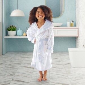 kids bathrobe