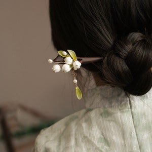 Lily of the Valley hairpin, Vintage Hair Stick, Flower Hair Clip, Vintage Hair Clip, Tassels Hair Pins, Hanfu Accessories, Chinese Hairpin