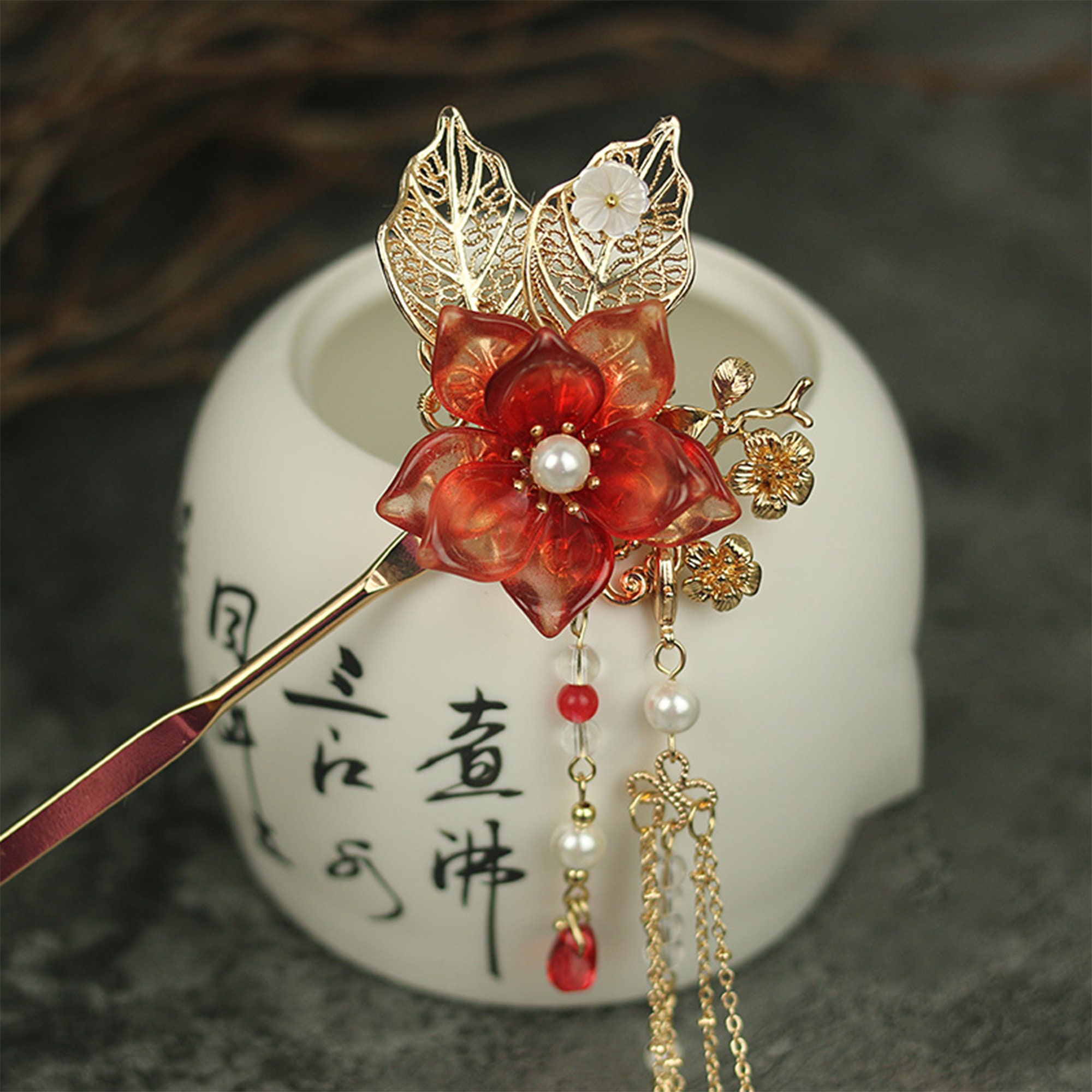 Large Red Chinese Knot Chinese Style Tassel Silk Tassel Home Decor Pendant  for Bag Purse Clothing Cultural Gift for Friend Cosplay Tool 