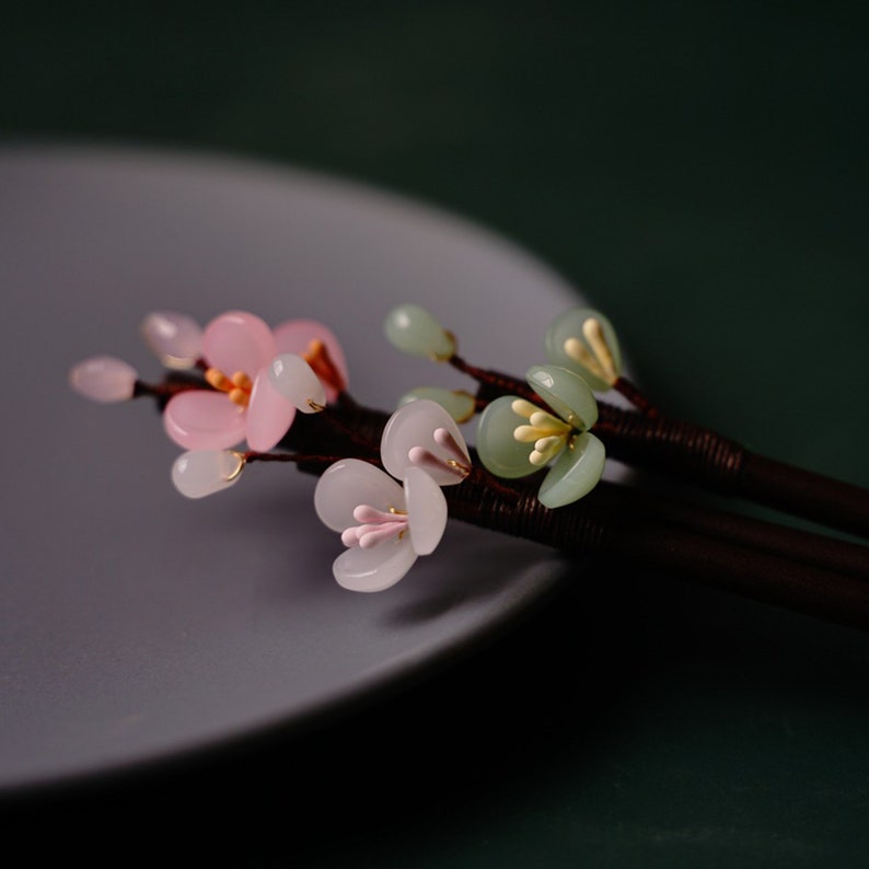 Achetez 1 Obtenez 1 épingle à cheveux en bois de fleur gratuite, bâton de cheveux en verre, épingle à cheveux Hanfu, pince à cheveux en bois, bâton de cheveux élégant, accessoires pour cheveux, cadeaux pour elle image 3