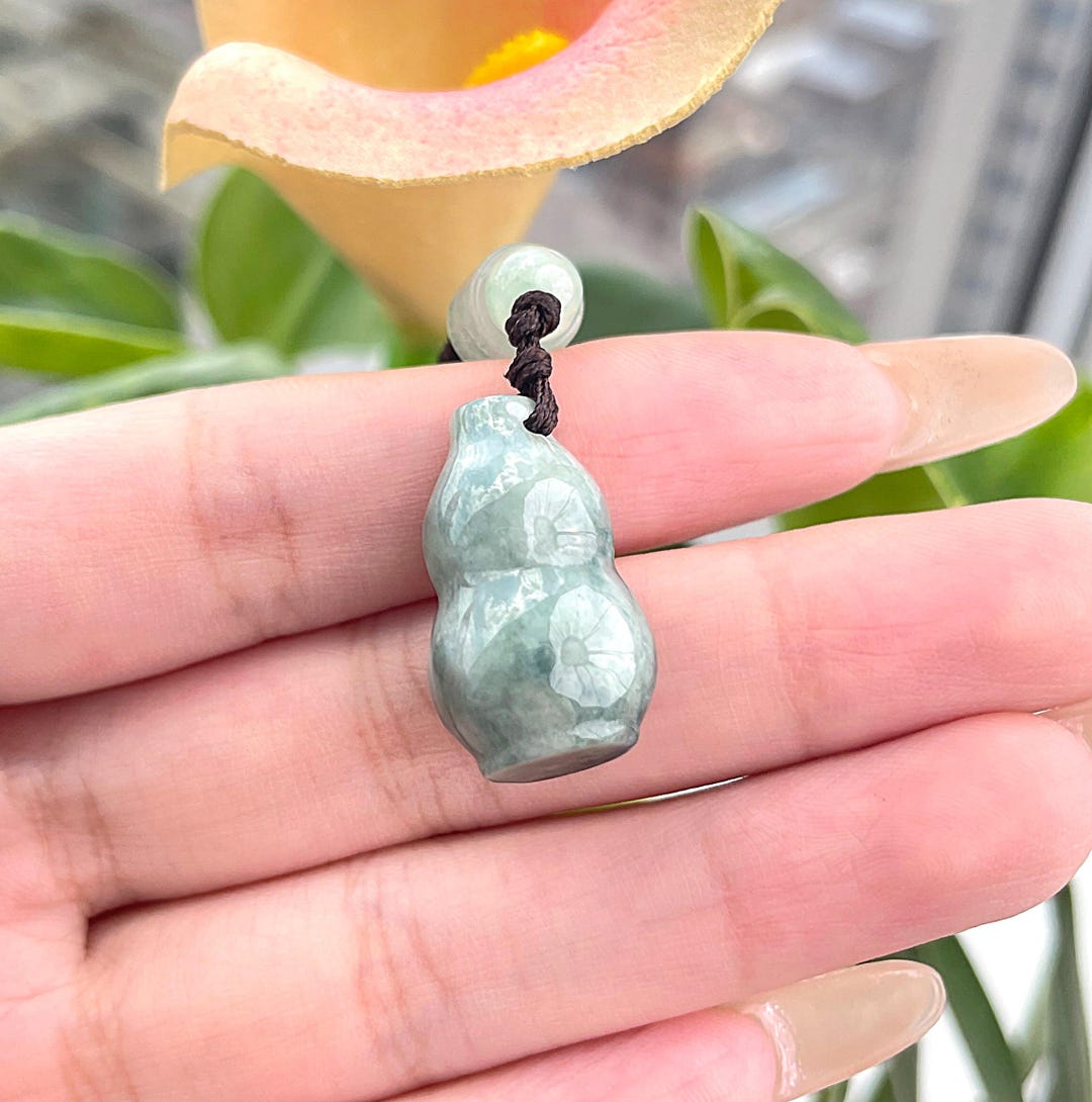 ひょうたん型翡翠ペンダント 天然ビルマ産翡翠 本物 グレードA - Etsy 日本