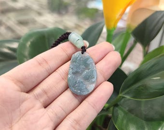 本物の豆翡翠ペンダント 天然ビルマ産翡翠 本物グレードA - Etsy 日本