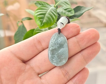 ビルマ産本翡翠 ジェダイト 風景ペンダントネックレス：グレードA翡翠