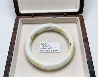 天然蛇紋翡翠バングル：本物グレードA、60.5mm - Etsy 日本