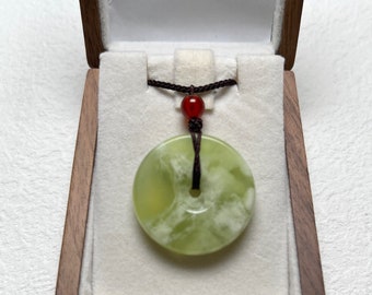 Minimalist Serpentine Donut Pendant Necklace: Grade A New Jade