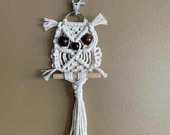 Macrame Owl keychain