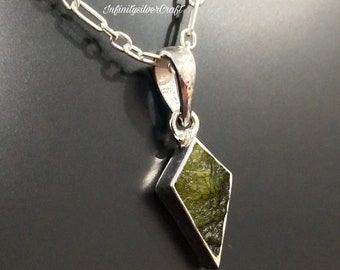 Natural Raw Moldavite Pendant in Sterling Silver| Moldavite Meteorite Pendant| Natural Moldavite Gem Anniversary Gift| Kite Shape Gift Party