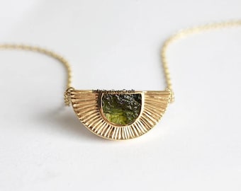 Dainty moldavite necklace, meteorite pendant, meteorite necklace, moldavite jewelry, czech moldavite, gold filled chain