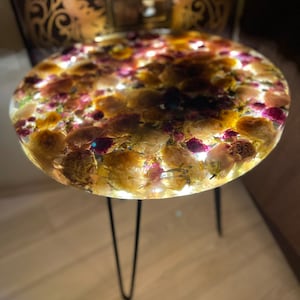 Blumen-Epoxid-Tisch