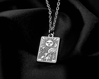 Tarot Card Pendant Necklace Silver Tarot  Necklace,The Star Tarot, Moon Tarot Necklace Stainless Steel The Sun Tarot Necklace,The Star Tarot