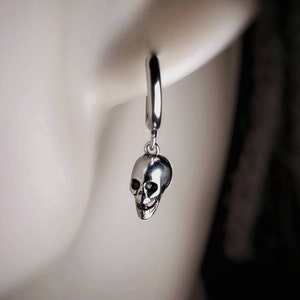 Skull Earrings 925 Silver Hoop Gothic Earrings Set Skull Charm,Skull Hoop Punk Earrings Dangle, Grunge Alternative Jewellery, Goth Earrings