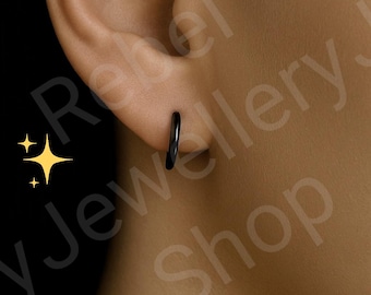 Set di orecchini a cerchio neri per uomo e donna, orecchini a cerchio minimalisti in acciaio inossidabile argentato da uomo, orecchini a cerchio Huggie da 12 mm da uomo
