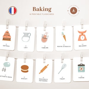 Könnte beinhalten: Ein Set aus 16 druckbaren Back-Lernkarten mit Illustrationen von Kuchen, Milchkanne, Schürze, Spritzbeutel, Waage, Handmixer, Keks, Nudelholz, Schneebesen und Mehlbehälter. Das Wort "Baking" steht oben.