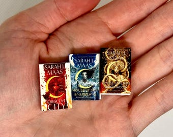 Mini Crescent City Book Trilogy – Sarah J. Maas (1:12 Scale Miniature Books)