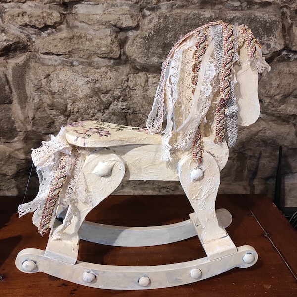 Whimsical Doll-Size Rocking Horse, Vintage-Style Equestrian Décor, Shabby Chic Home Decoration, Farmhouse Cottage Core Living Room Ornament