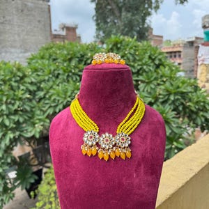 Yellow Flower Kundan Beaded Set Indian Gold Pearl Jewelry Pakistani Festive Necklace Earrings Set