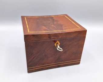 Antique Wooden Tea Caddy | 1820s | Mahogany | Home Decoration