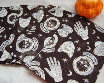 Napkins: halloween 18" hand made dinner napkins, 100%cotton,1"hem with mitered corners, set of 4