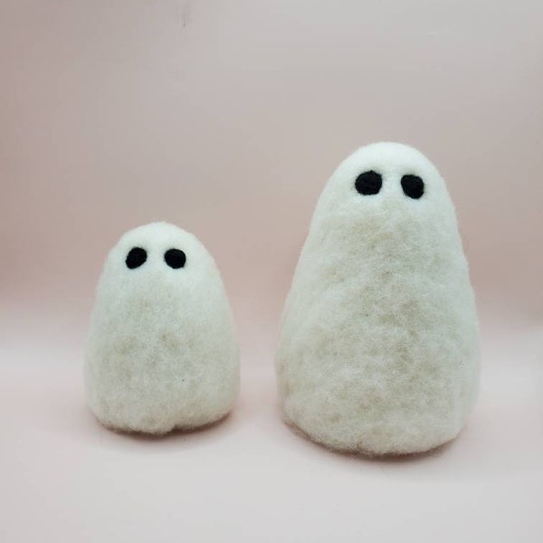 Wool Felted Ghosts | Halloween Decorations | Spooky Cute Ghosts