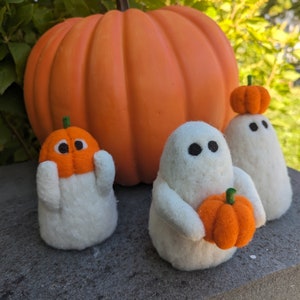 Wool Felted Ghosts with Pumpkins | Halloween Decoration | Set of Three