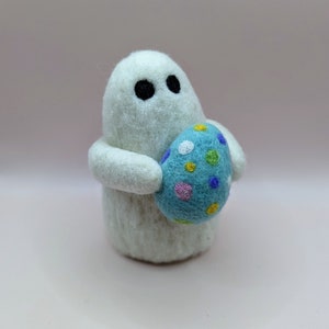 Wool Felt Easter Egg Ghost | Spooky Cute Decoration