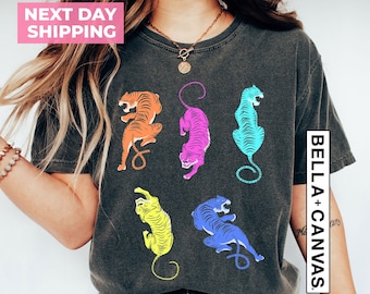 Colorful Tiger Mineral Washed T Shirts, Relaxed Graphic Top, Unisex Relaxed Fit Tee, Cute Tiger Shirt, Tiger Tee, Womens Tiger Shirt
